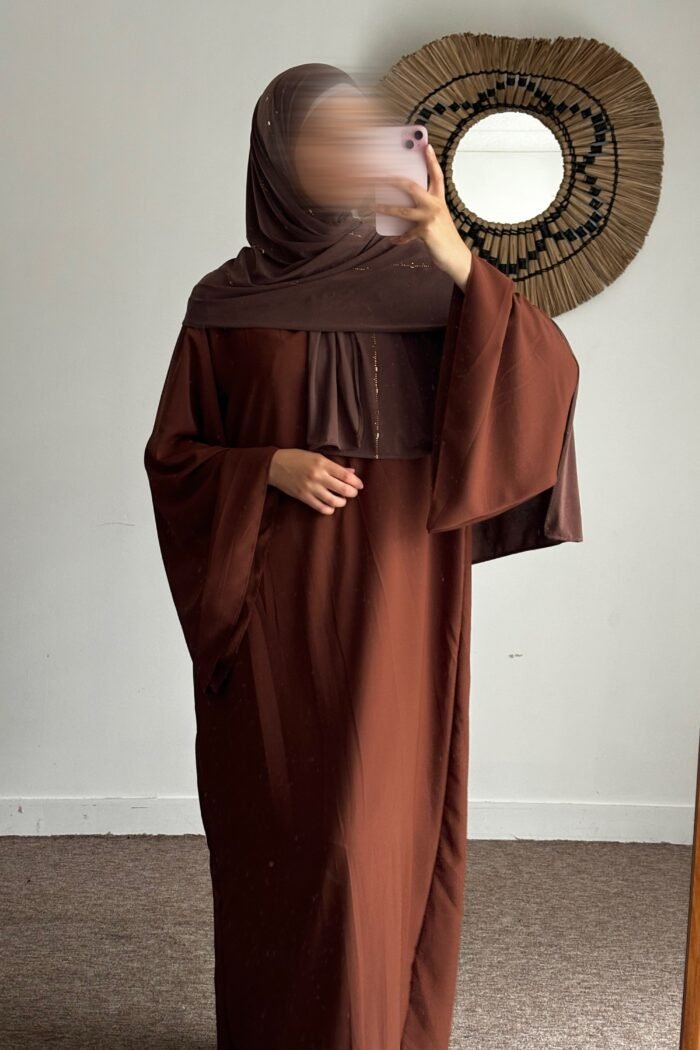 Abaya June