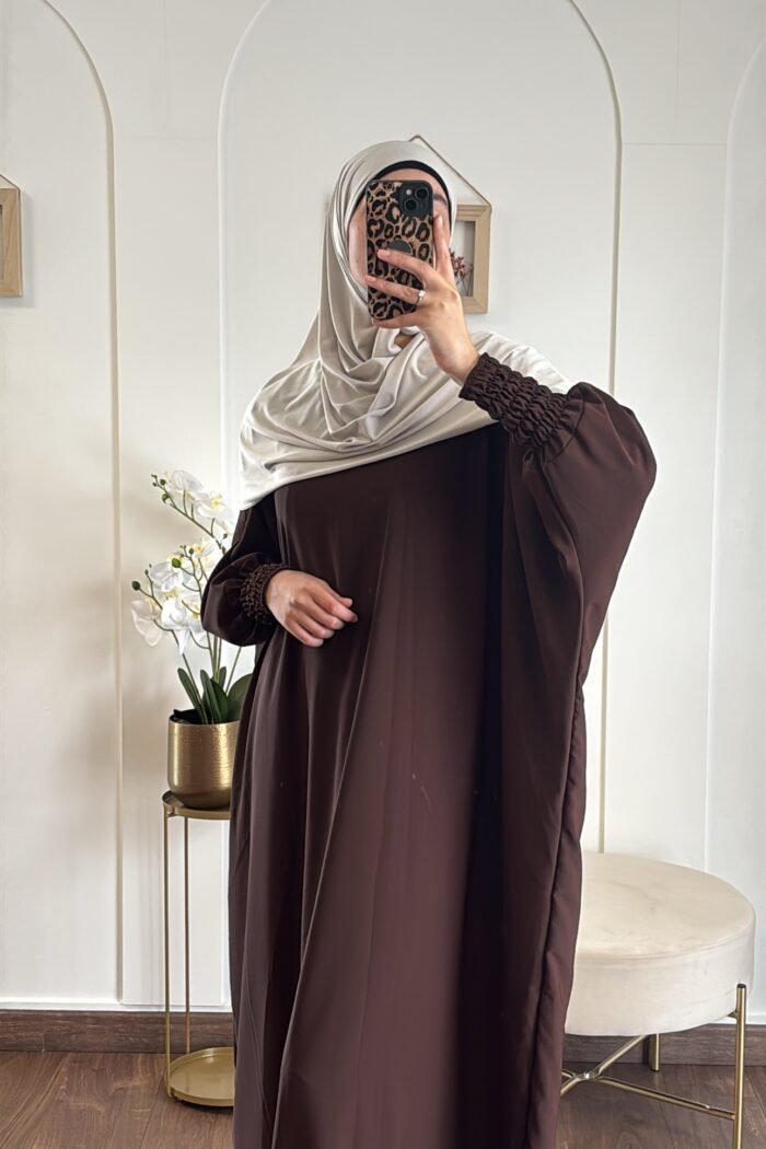 Abaya Sultana